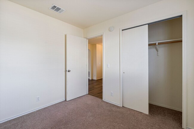 Building Photo - Charming 3 bedroom, 2 bathroom home in Kyle!!!