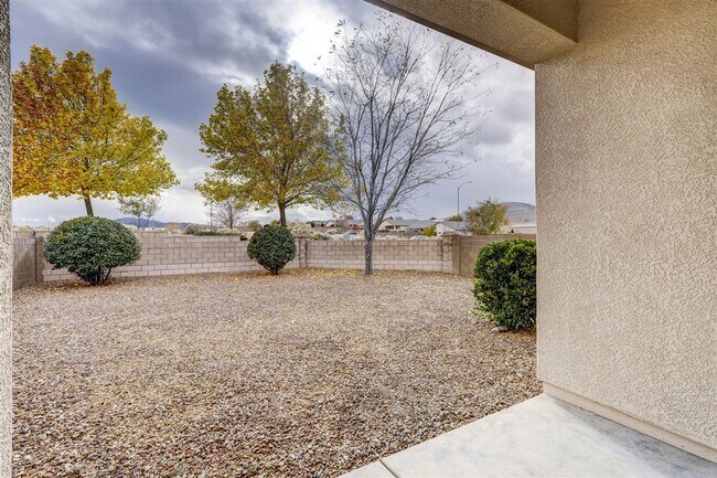 Building Photo - 3 bedroom, 2 bathroom Townhome in Granville