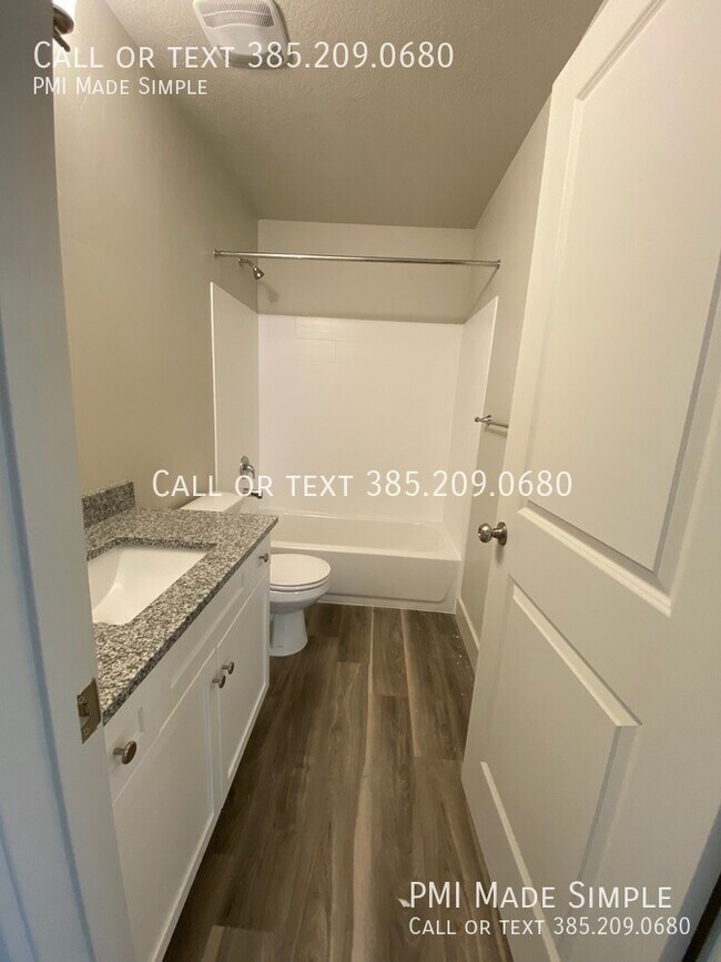 Building Photo - 1035 E 1020 S