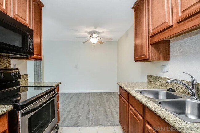 Building Photo - 4737 34th St