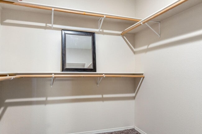 Building Photo - 1221 Paisano St NE