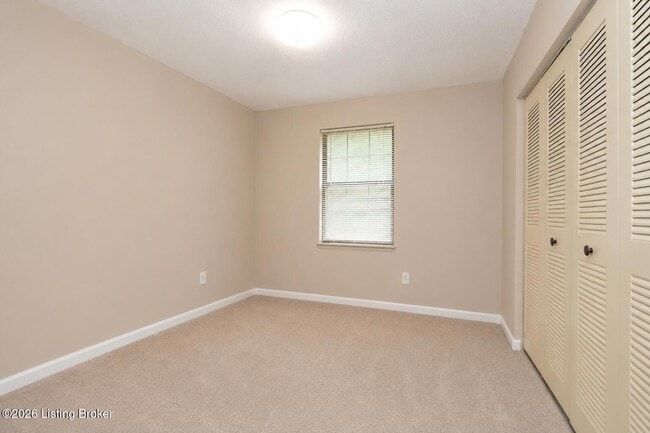 Building Photo - 6522 Six Mile Ln