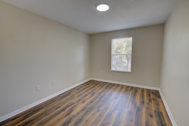 Building Photo - 2901 Ashford Park Pl