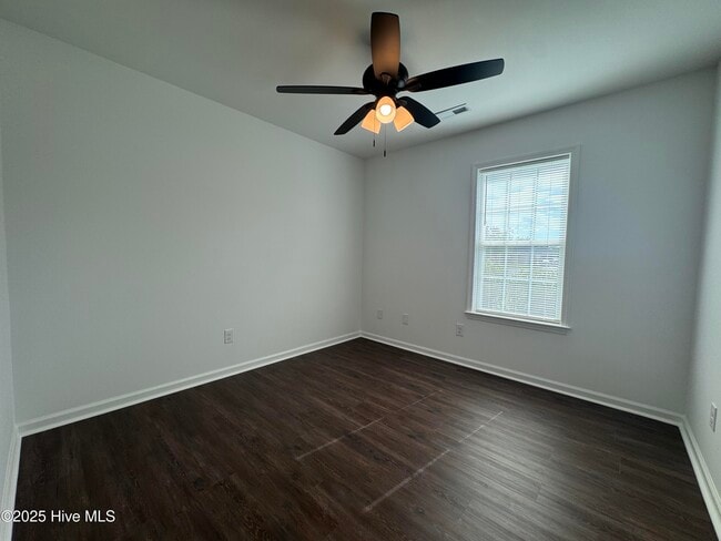 Building Photo - 2604 Larne Ct
