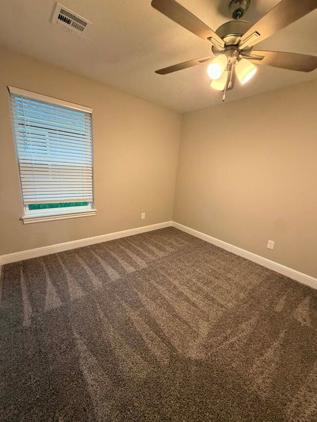 Building Photo - New build, 3 bed/2 bath, stainless steel appliances, two car garage, fenced in back yard!!!!