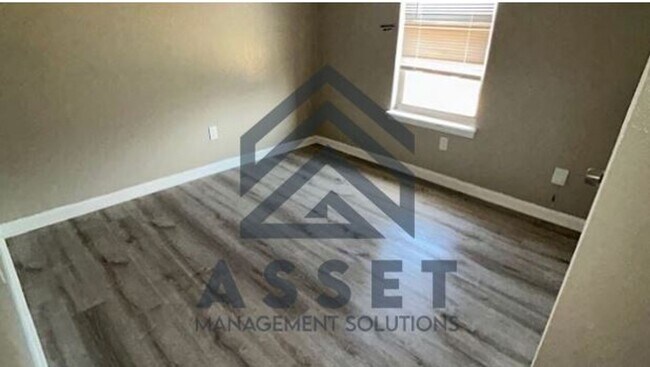 Building Photo - RENT TO OWN – EDMOND, OK