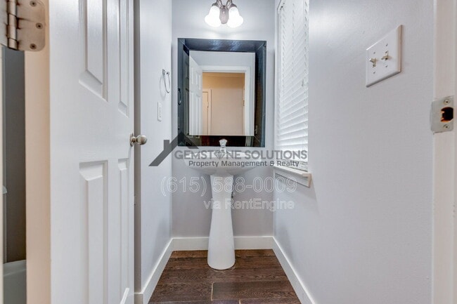 Building Photo - 2402 Nashboro Blvd