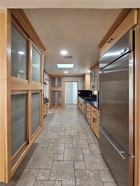 Building Photo - 4559 Don Pio Dr