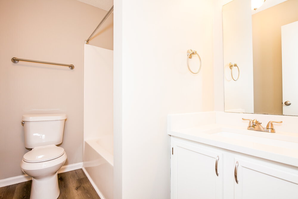 Building Photo - 427 Amhurst St SW