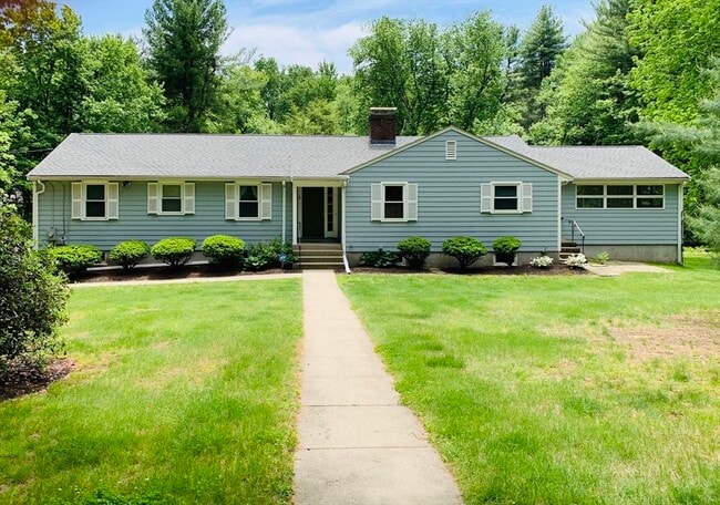 Primary Photo - 21 Hillside Rd