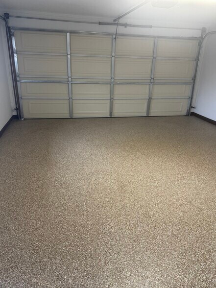 Building Photo - 65786 6th St