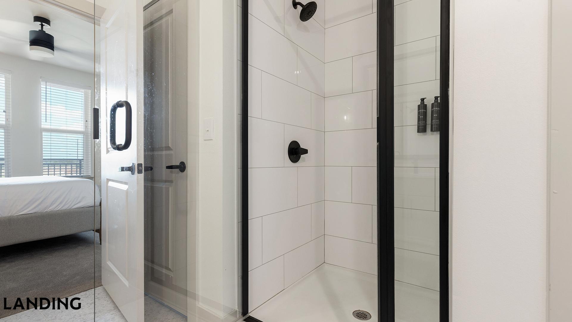 Building Photo - 18111 La Cantera Terrace
