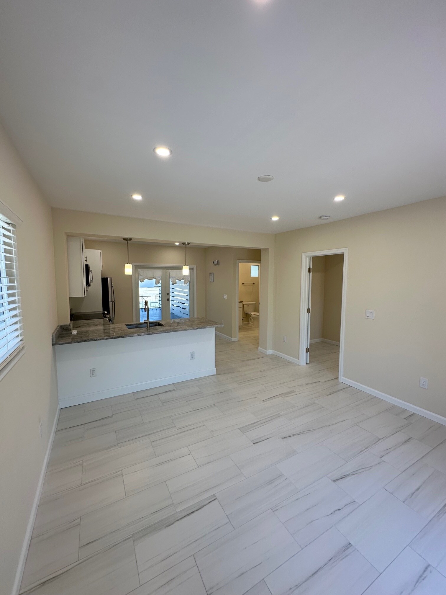 Building Photo - 191 Anchorage St