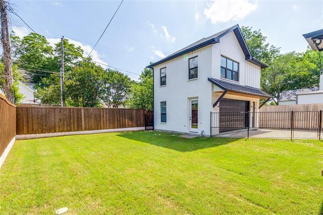 Building Photo - 4052 Park Ln