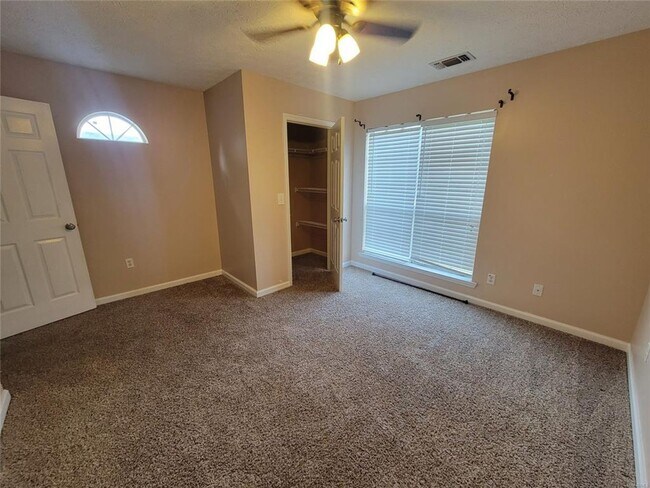 Building Photo - Prattville Home Close to Hwy 31 and Hwy 14!