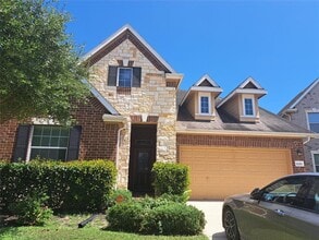 Building Photo - 26315 Fox Ridge Ln