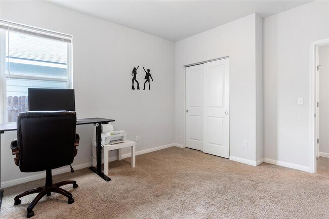 Building Photo - 420 Winding Hollow Ln