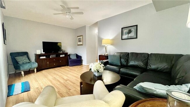 Building Photo - 106 Swinburne Row