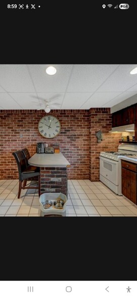 Building Photo - 1727-1729 Monroe Ave