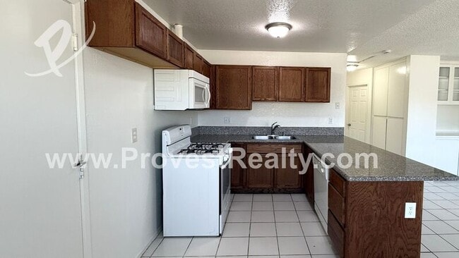 Building Photo - 12769 Kiowa Rd