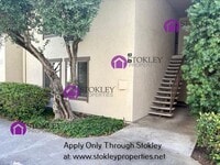 Building Photo - 2730 Oak Rd