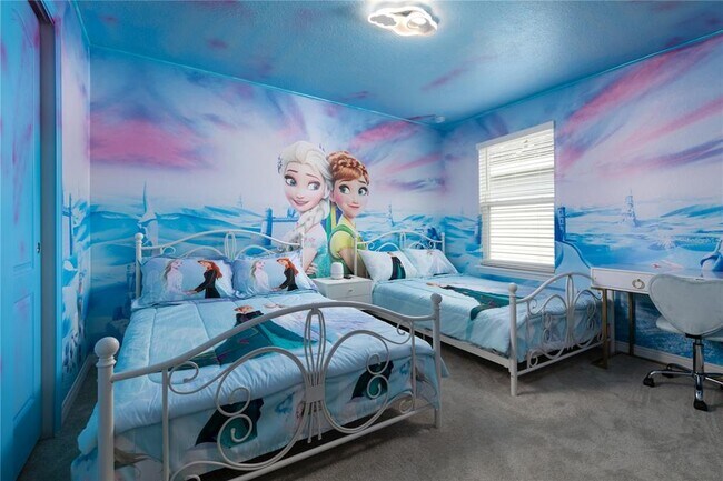 Building Photo - 7227 Oakmoss Loop