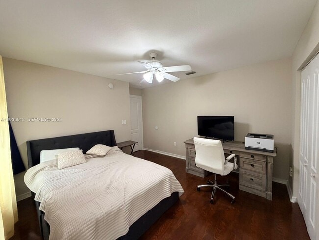 Building Photo - 4999 Chardonnay Dr