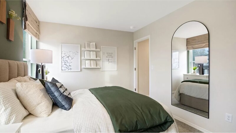 Building Photo - 4233 SE Elijah Ct