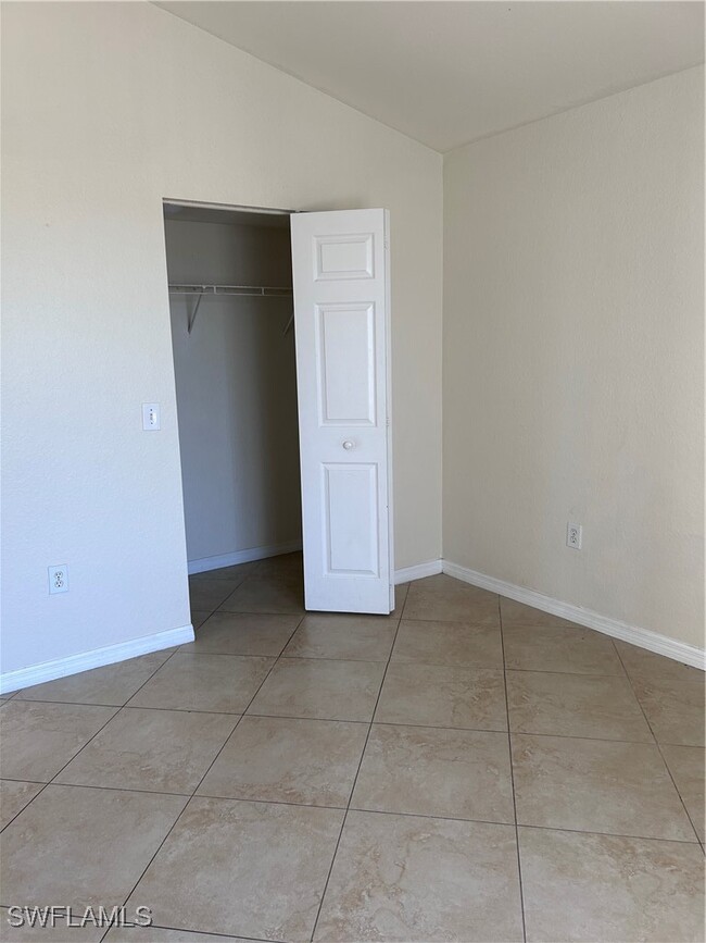 Building Photo - 7905 Preserve Cir