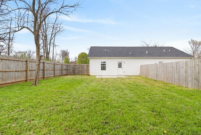 Building Photo - 101 Gibson St