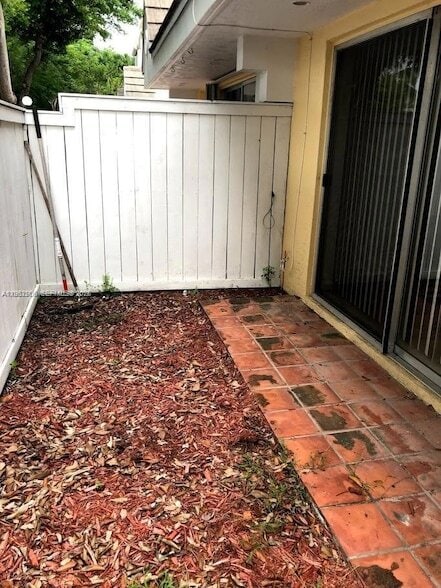 Building Photo - 6840 SW 45th Ln