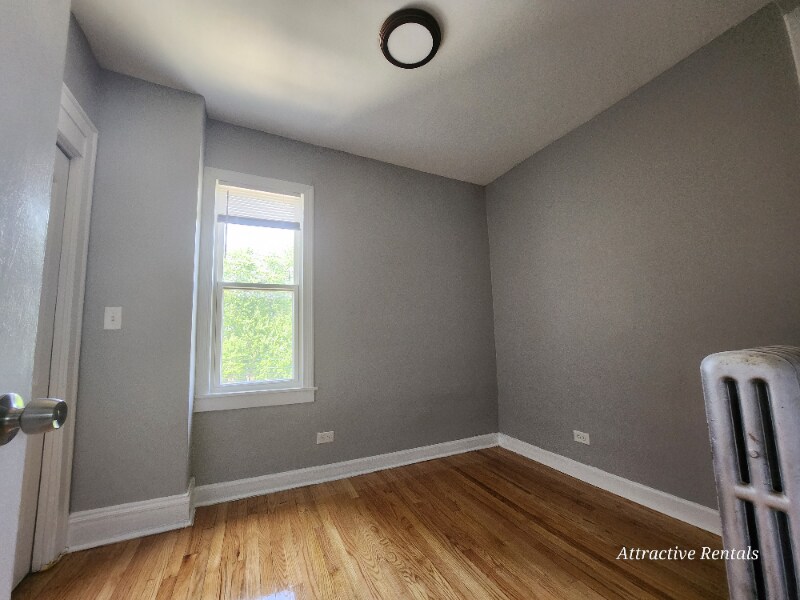 Building Photo - 5350 W Division St