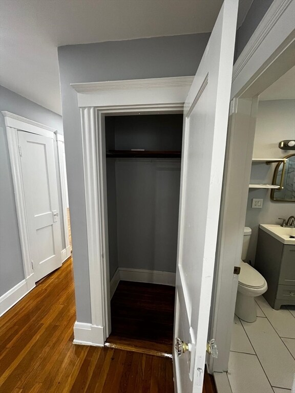 Building Photo - 103 Tracy Ave