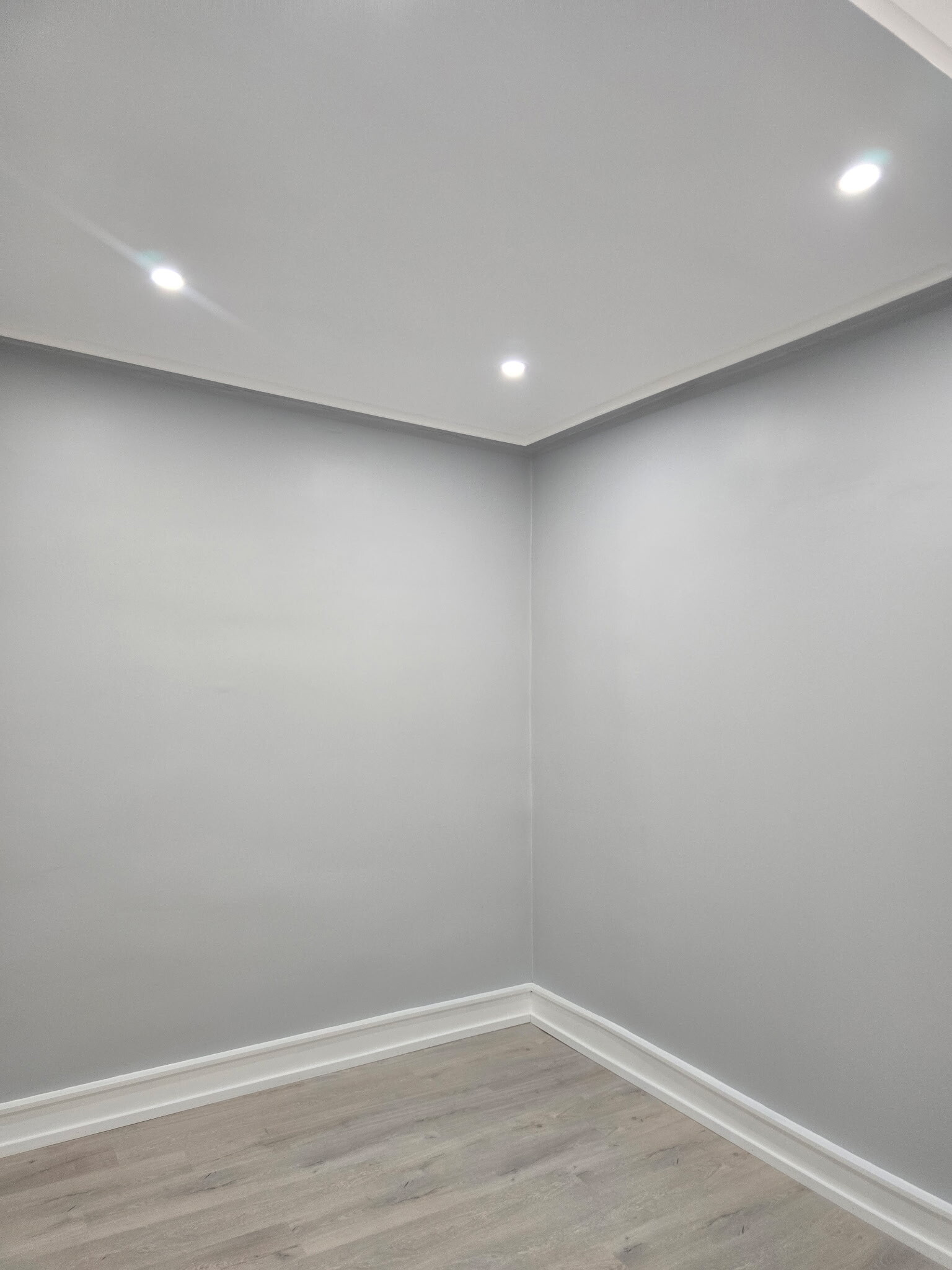 Building Photo - 540 46th St