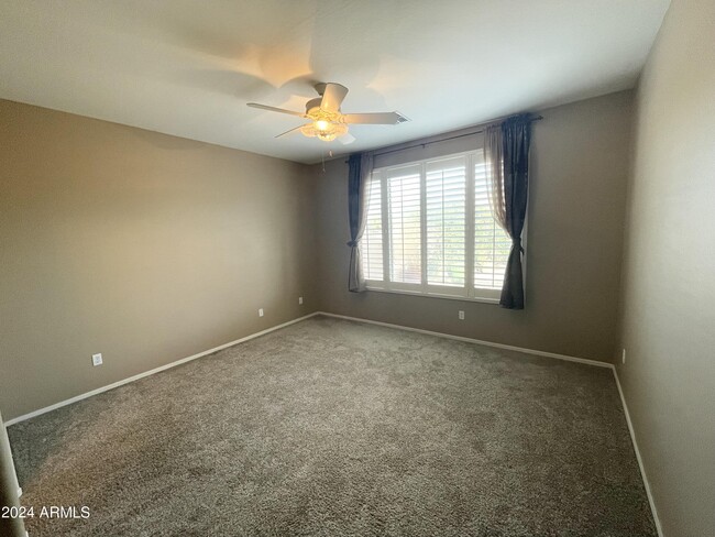 Building Photo - 42550 W Candyland Pl