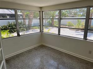 Building Photo - 2353 W Vina Del Mar Blvd