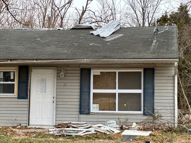 Building Photo - 30 Delores Dr