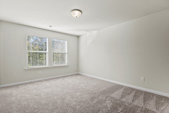 Building Photo - 9413 Sun Fountain Dr