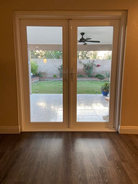 Patio - 15165 Paige Ave