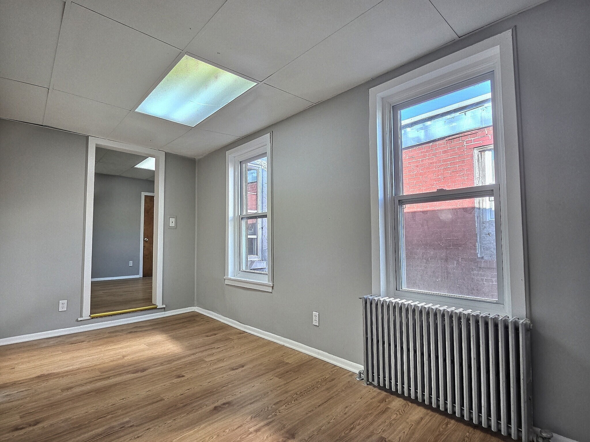 Building Photo - 1354 Cotton St