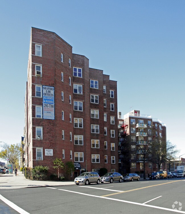 Primary Photo - 3205 Grand Concourse
