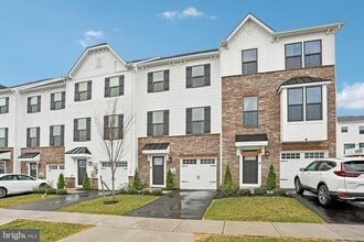 Building Photo - 47 Rosemary Wy