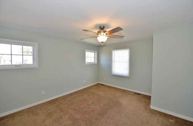 Building Photo - 3807 7th Ave