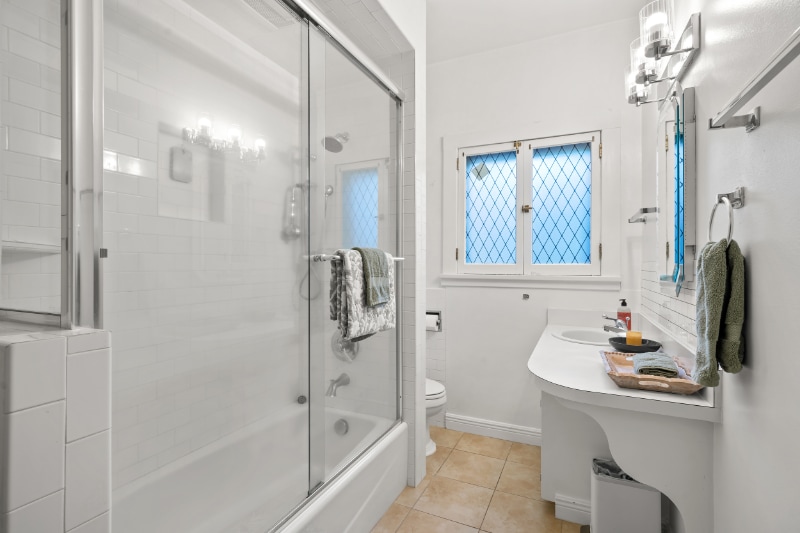 Building Photo - 200 Medford Heights Ln