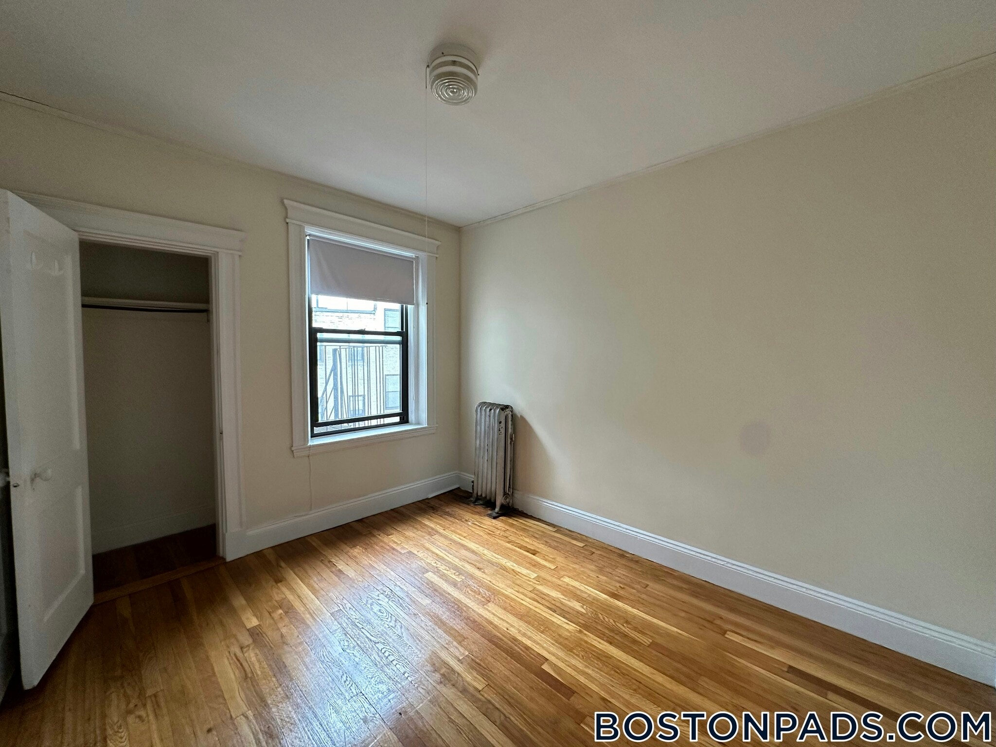 Building Photo - 1144 Commonwealth Ave