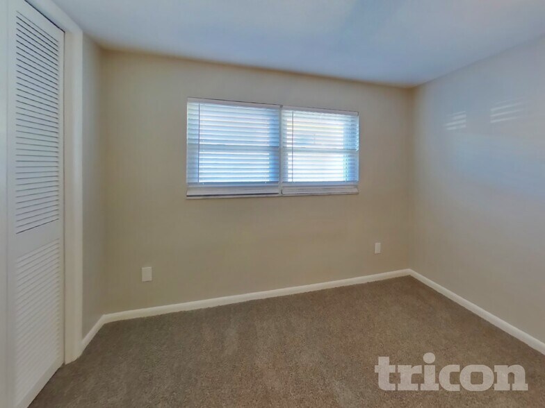 Building Photo - 1866 Belleair Rd