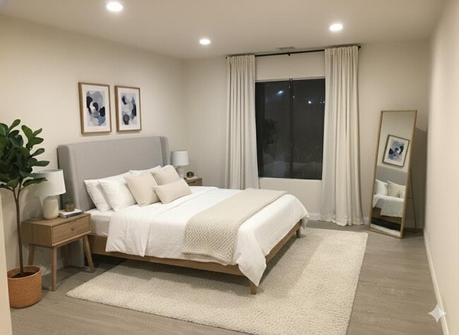 Building Photo - 920 W Del Amo Blvd