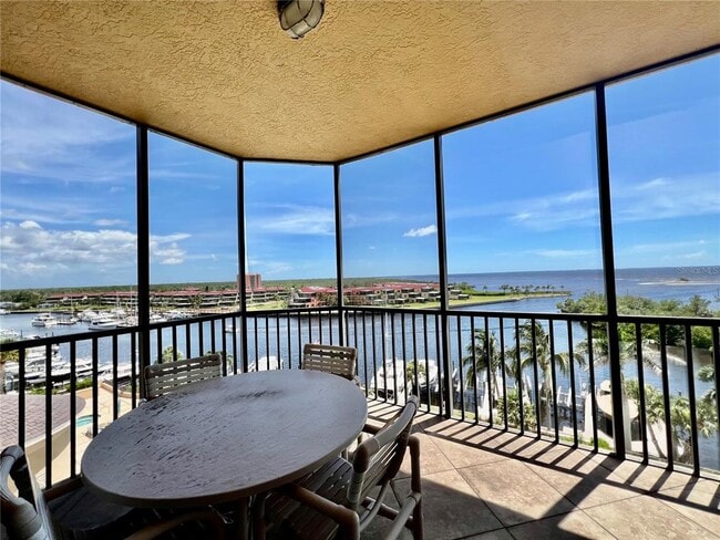 Building Photo - 3321 Sunset Key Cir