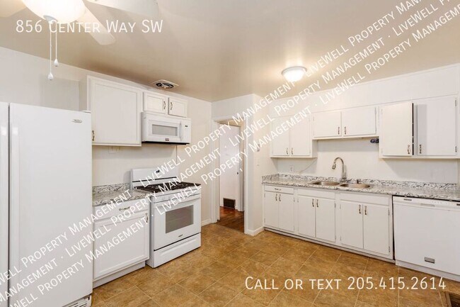 Building Photo - 856 Center Way SW