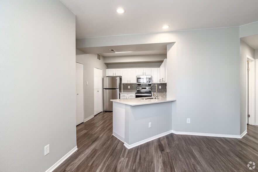 2BR - 1BA - 922SF - Living Room - Kallisto at Bear Creek